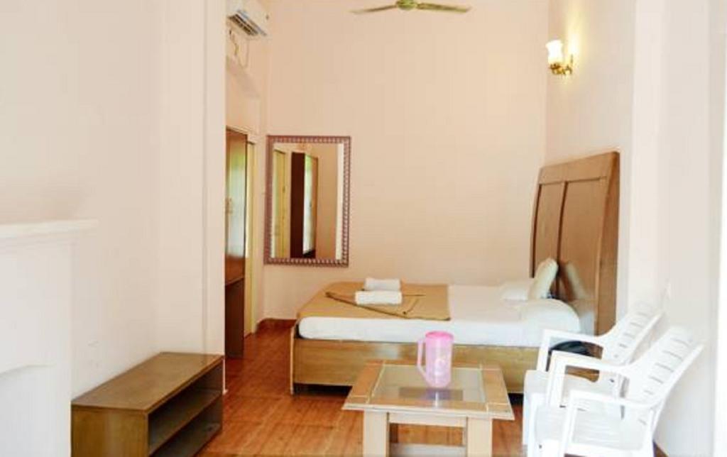 הרידוואר Hotel Bhajgovindam מראה חיצוני תמונה