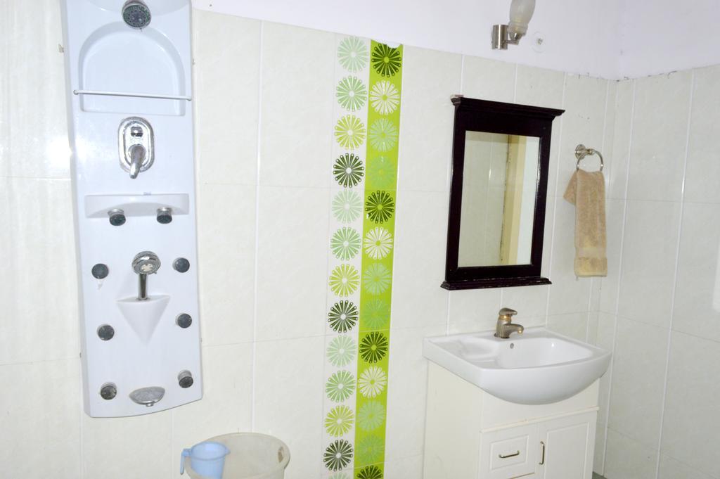 הרידוואר Hotel Bhajgovindam מראה חיצוני תמונה