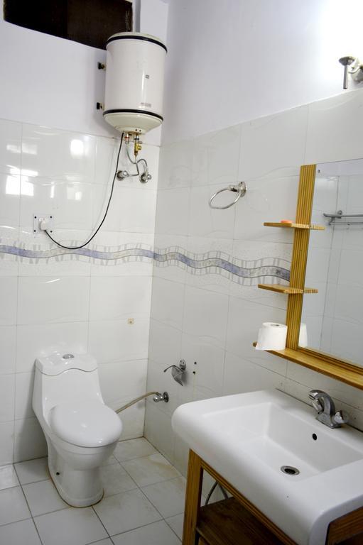 הרידוואר Hotel Bhajgovindam מראה חיצוני תמונה